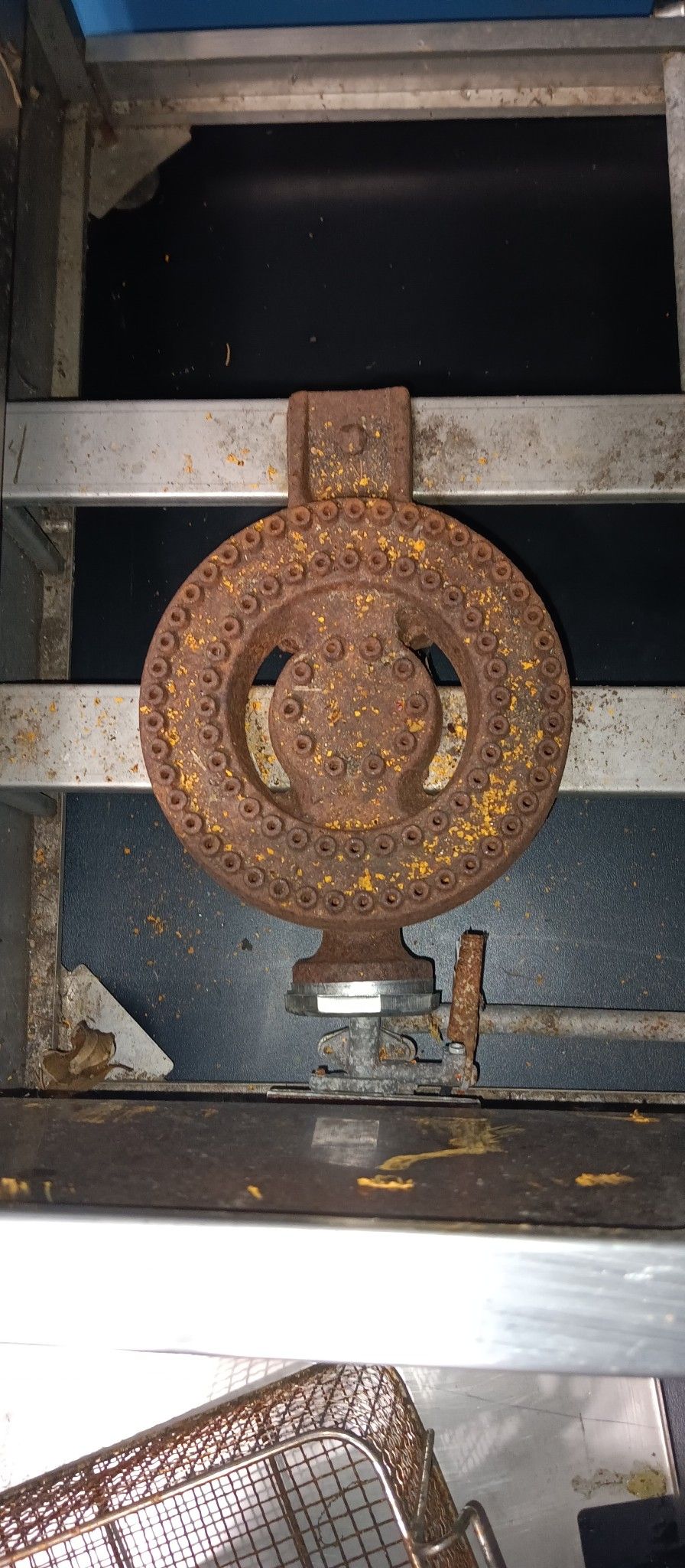 Commercial Gas Deep Fryer .