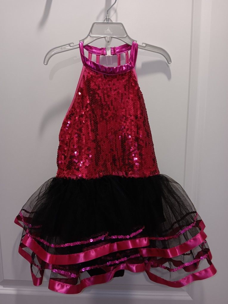 Professional Ballet Outfit/Tutu SIZE S/XS 5T/6S (fits 5 or 6 year old used once)