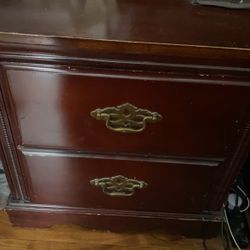  2 Solid wood end tables 