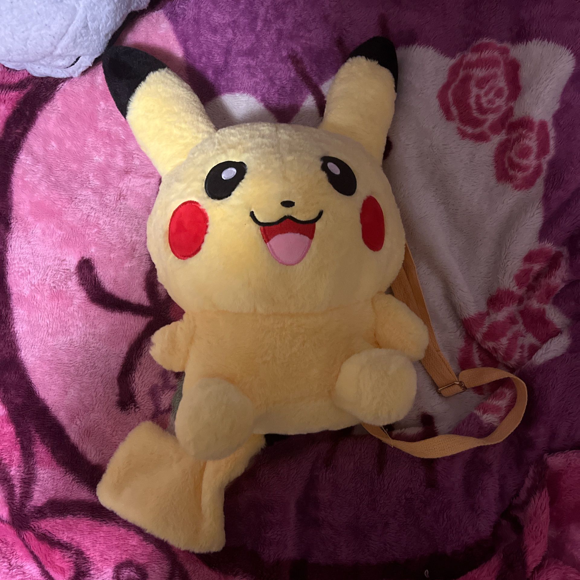 Pikachu Plushy Backpack 🫶🏼
