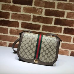 𝐆𝐮𝐜𝐜𝐢 Ophidia GG Supreme Canvas & Leather Crossbody Bag 