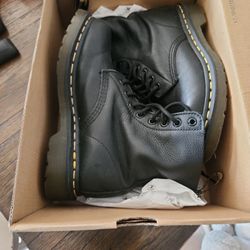 Dr Martens 1460 Pascal Boots