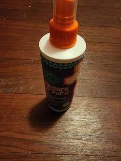 Scentsy Freshen Up Pup Deodorizing Spray