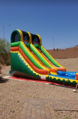 Bounces and waterslide