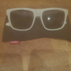 Vans Glasses  Brand New Never Worn Make Ur Offers 