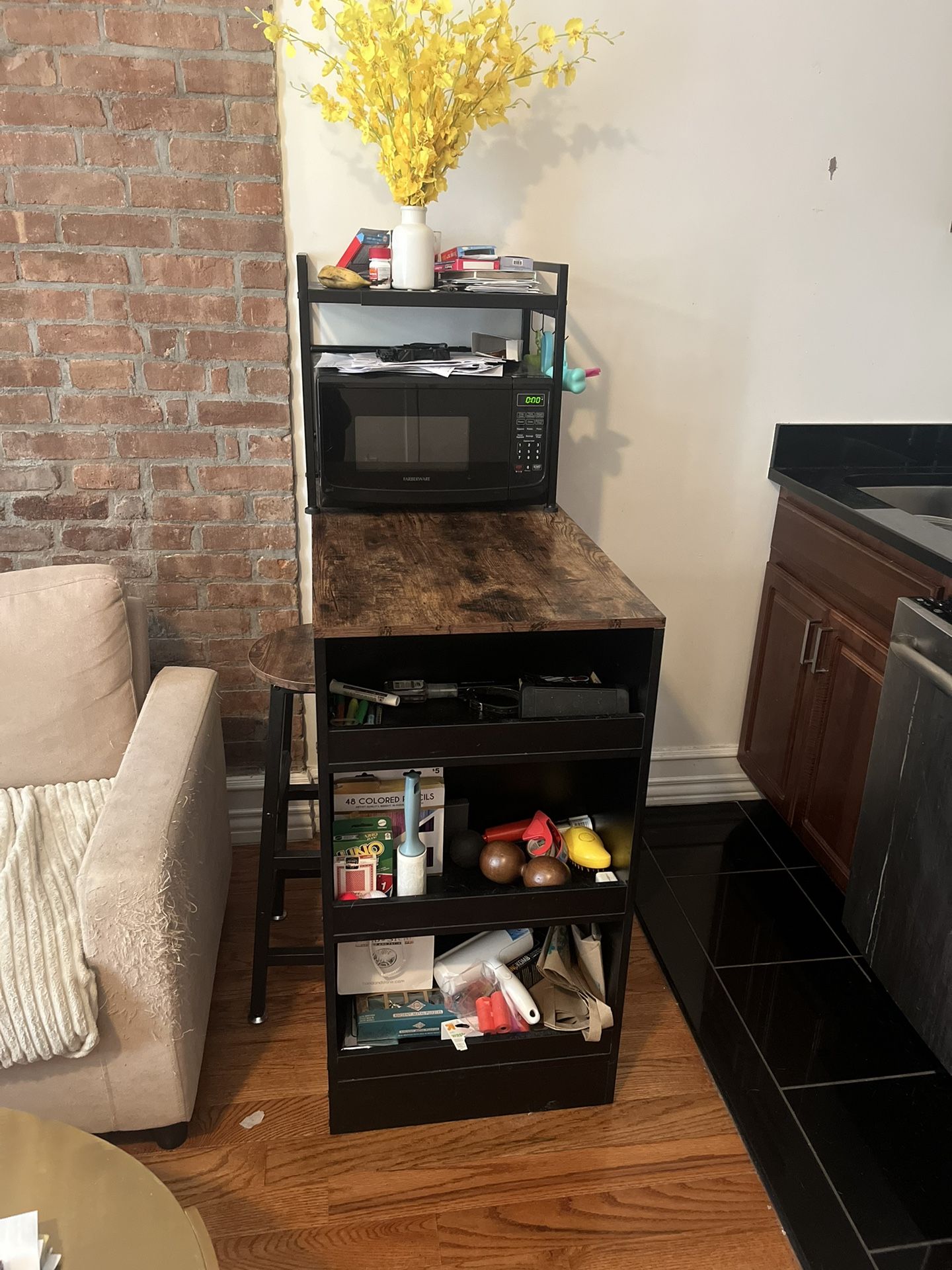 Kitchen Table And bar Stools