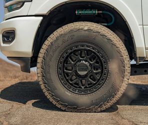 17x9 18 Offset 8x165.1 New Kmc KM549 GRS in Satin Black / dm for quotes !!