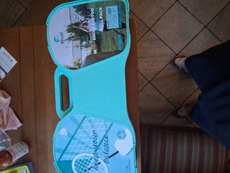 Badminton set