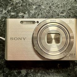 Sony 20.1MP Digital Camera