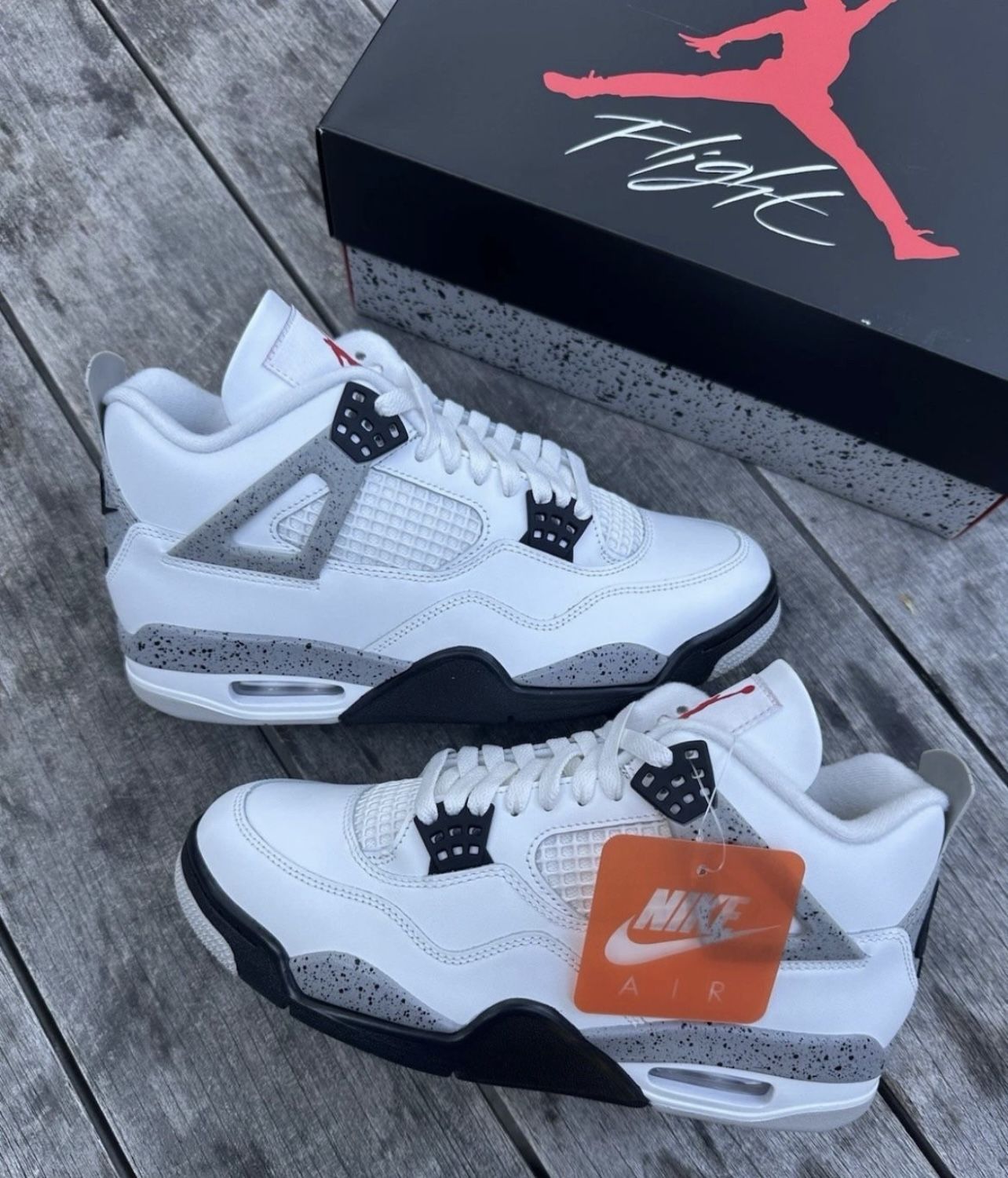 Jordan 4 Cement