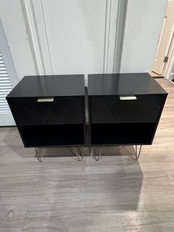 Set of 2 Black & Gold Nightstands with Drawers – 15.75x11.75x22.5