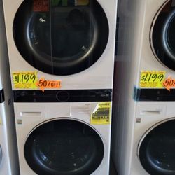 LG ThinQ WashTower Single Unit Front Load Washer 4.5 Cubic Feet Dryer 7.4 Cubic Feet