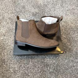 Boots Guess Brand Men Size 8