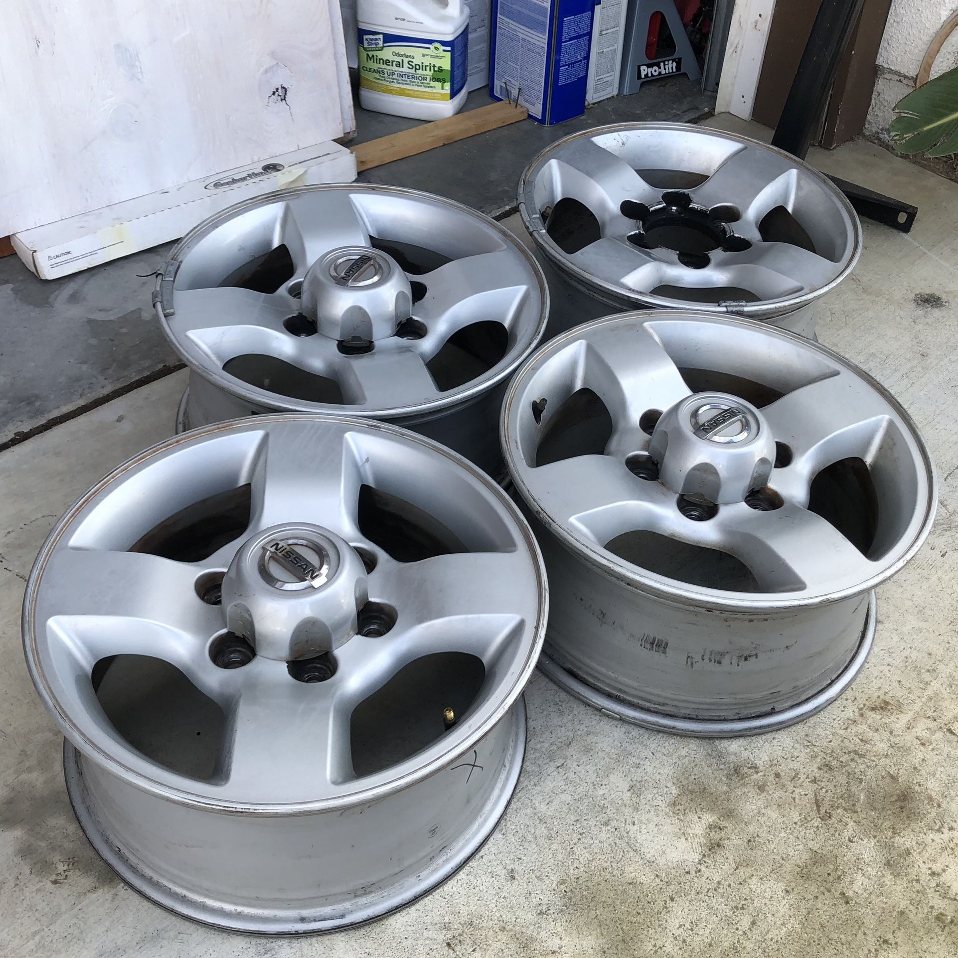 Stock Nissan Xterra Wheels