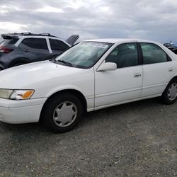 1998 Toyota Camry