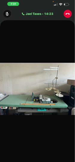 OVERLOCK MACHINE