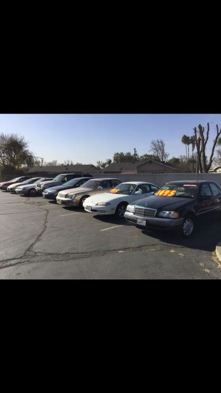 Come on down to KENNY K AUTO SALES WE HAVE CARS STARTING AT $1,995 and some managers specials at 1,495 that’s rite come take a look