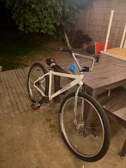 throne 29er white oil