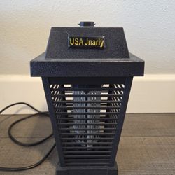  Moving Sale Bug Zapper