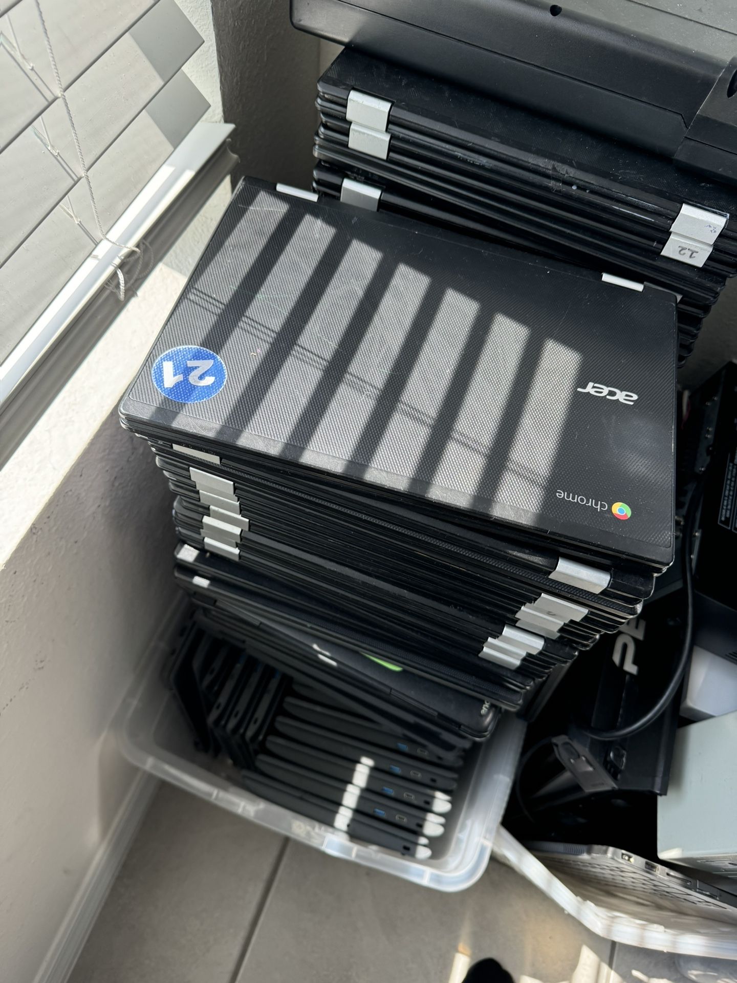207 Chromebook Units Untested (HP, Dell, Asus, Acer, Lenovo & Samsung)