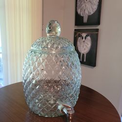 Beverage Dispenser Pineapple Shape