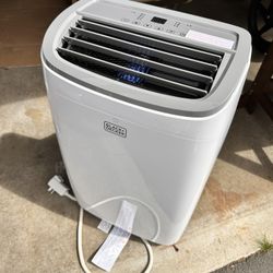 Black & Decker 10,000 BTU Portable Air conditioner 