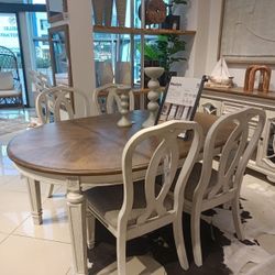 🍉Realyn DiningTable and 6 Chairs with Server
Ashley Furniture