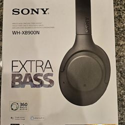 Sony Extra Bass WH-XB900N Black Noise Cancellation Bluetooth Headset.