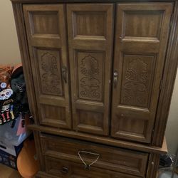 Armoire