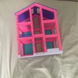 Doll house