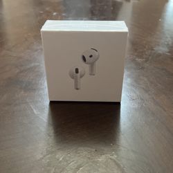 Apple AirPods 4
