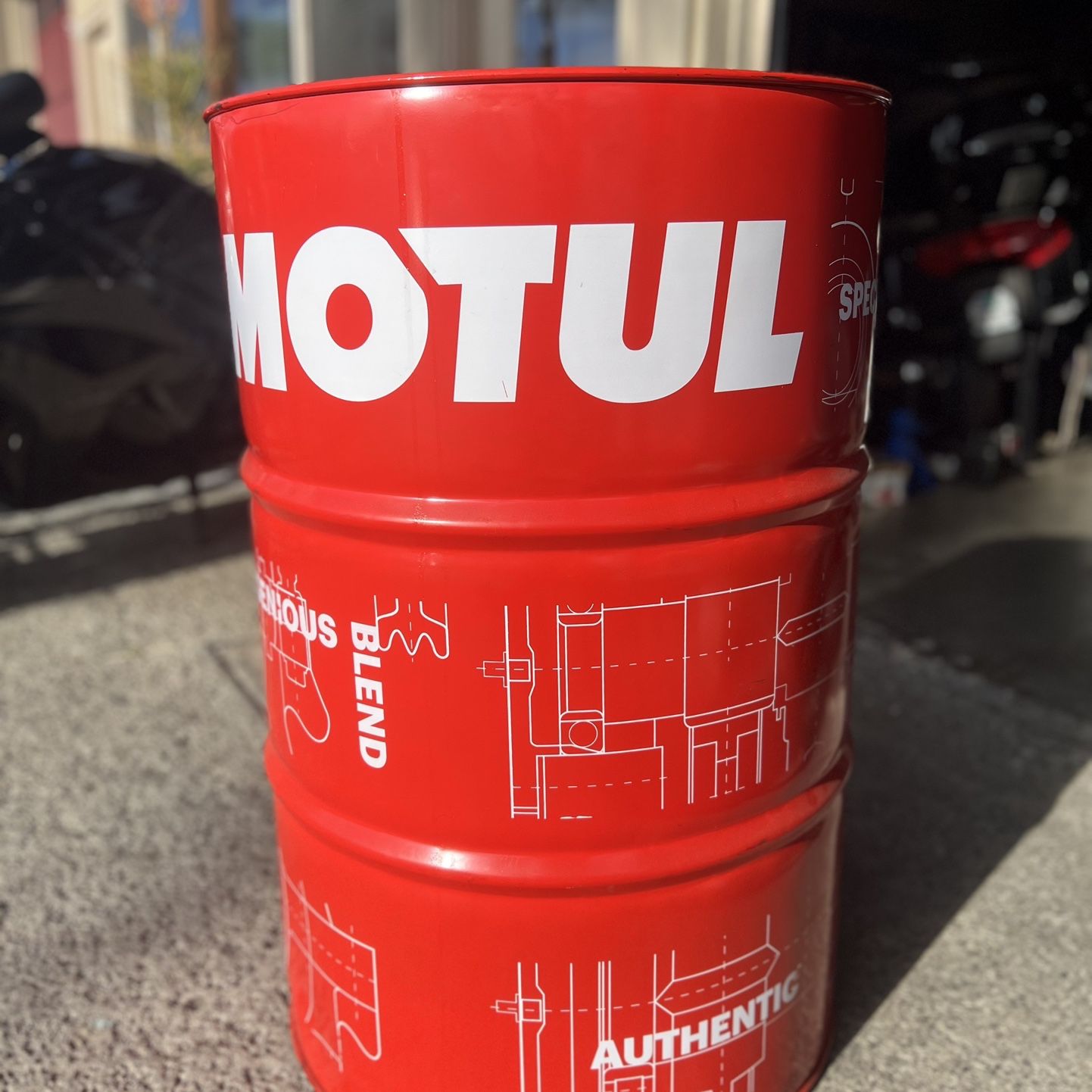 Empty Motul 55gal/208L Drum for Sale in Laguna Niguel, CA - OfferUp