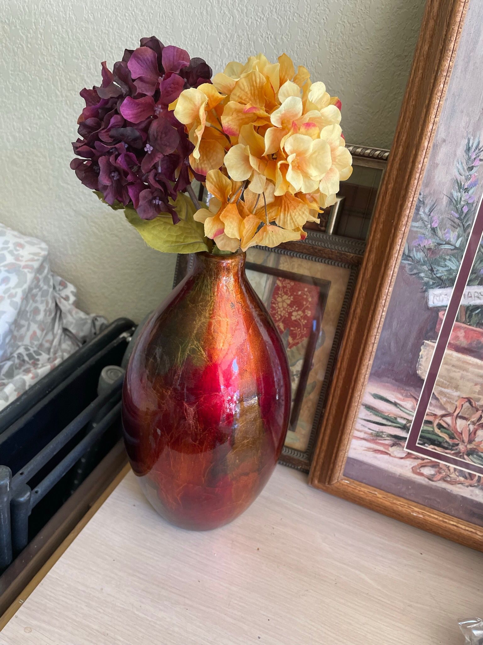 Decorative ceramic vase with flowers 