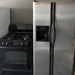 Frigidaire 36” Double Door Refrigerator & Gas Range 