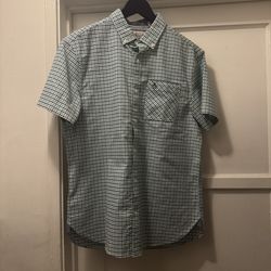 Penguin brand short sleeve shirt like new!!!!   