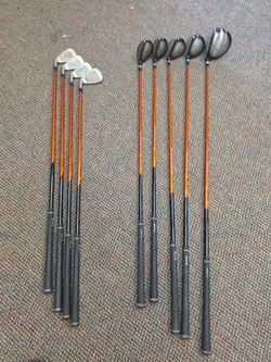 Set of EMC hybrid clubs