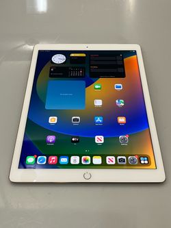 Apple iPad Pro Tablet 12.9” A1652 128GB iOS 16 w/ Charger - $179