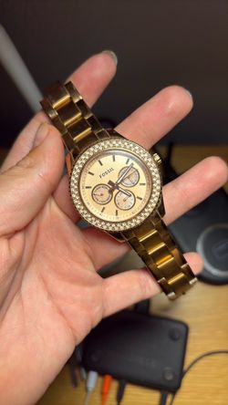 Fossil rose gold watch