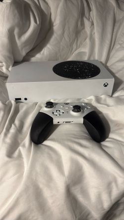 Xbox series S and pro elite controller 2 read des