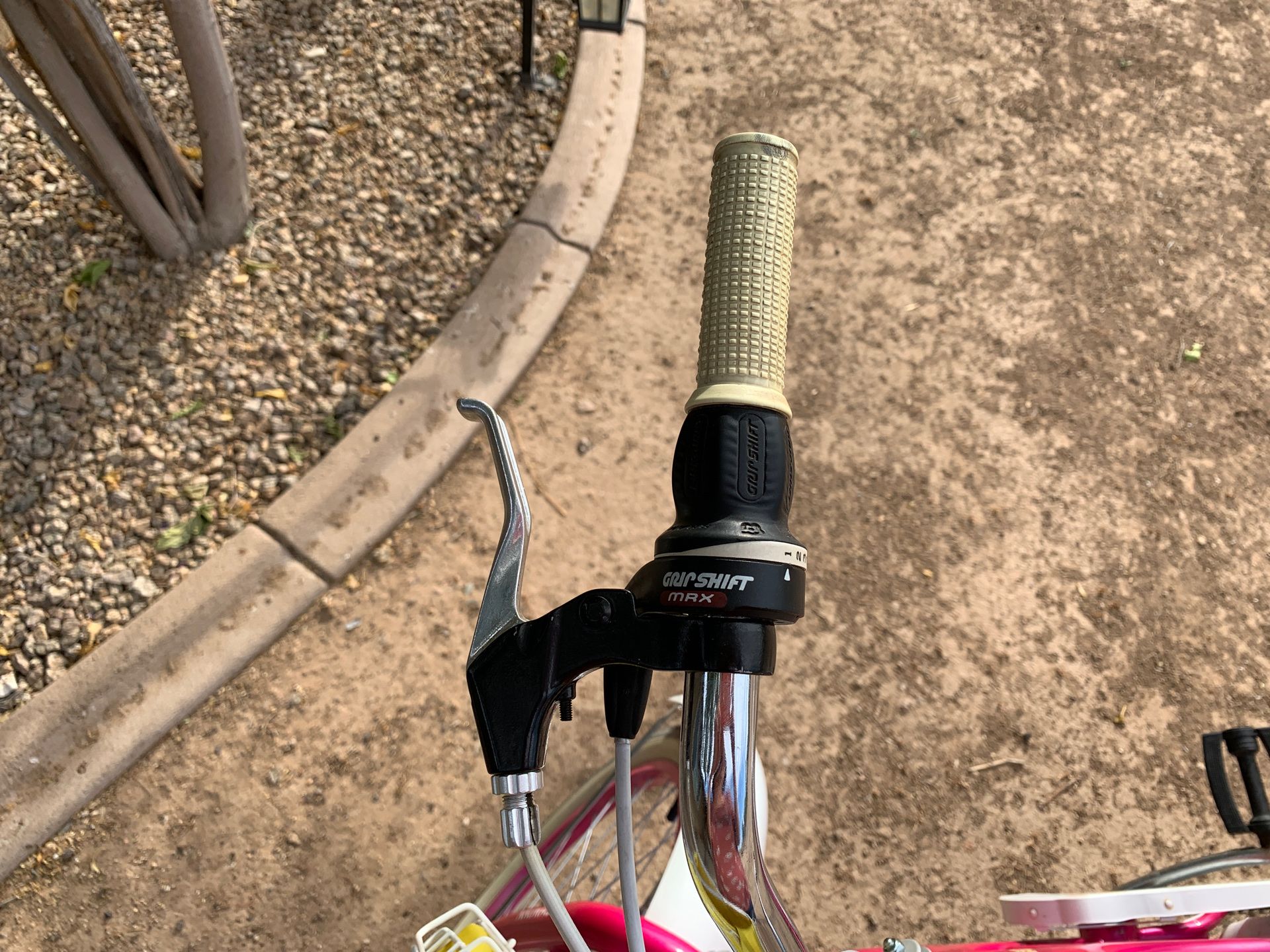 schwinn lulu beach cruiser