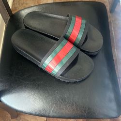 Sandals GUCCI 