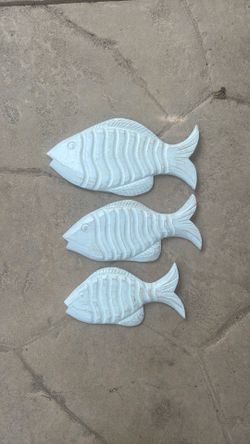 Three wood fish wall art