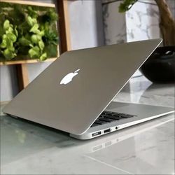 Apple-MacBook Air 13.6"Laptop-M2 chip Built for Apple Intelligence-8GB Memory-256GB SSD-Midnight