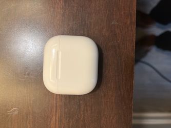 Airpod 4 with noise cancellation