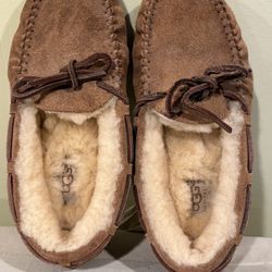 UGG Slippers 