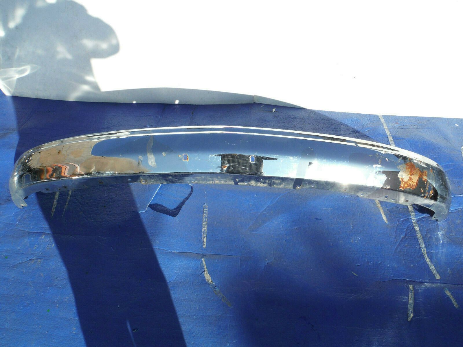 96 97 98 99 00 01 02 1996 1997 1998 1999 2000 2001 2002 CHEVY CHEVROLET EXPRESS VAN FRONT BUMPER COVER CHROME OEM