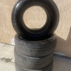 Used Tires  Michelin 275/70 18