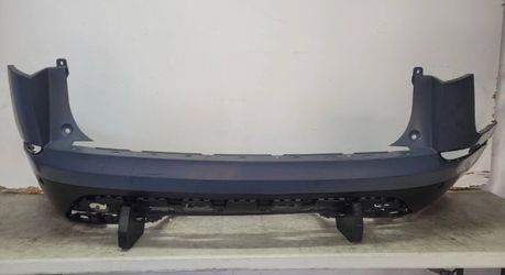 2018 2019 2020 2021 2022 LAND ROVER VELAR L560 REAR BUMPER COVER OEM