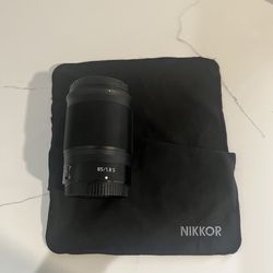 Nikon NIKKOR Z 85mm f/1.8 S Lens