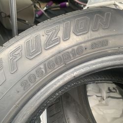 205/60R/16   Fuzion  Tire